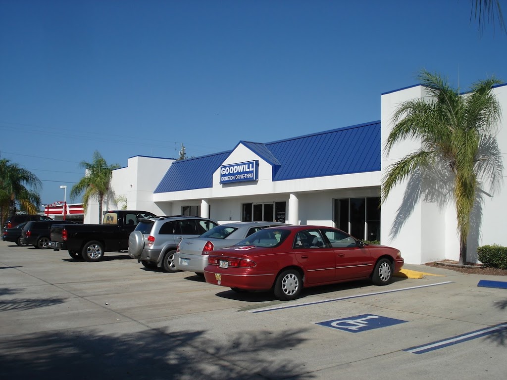 Goodwill Manasota - Donation Center | 1210 10th St E, Palmetto, FL 34221, USA | Phone: (941) 723-2824