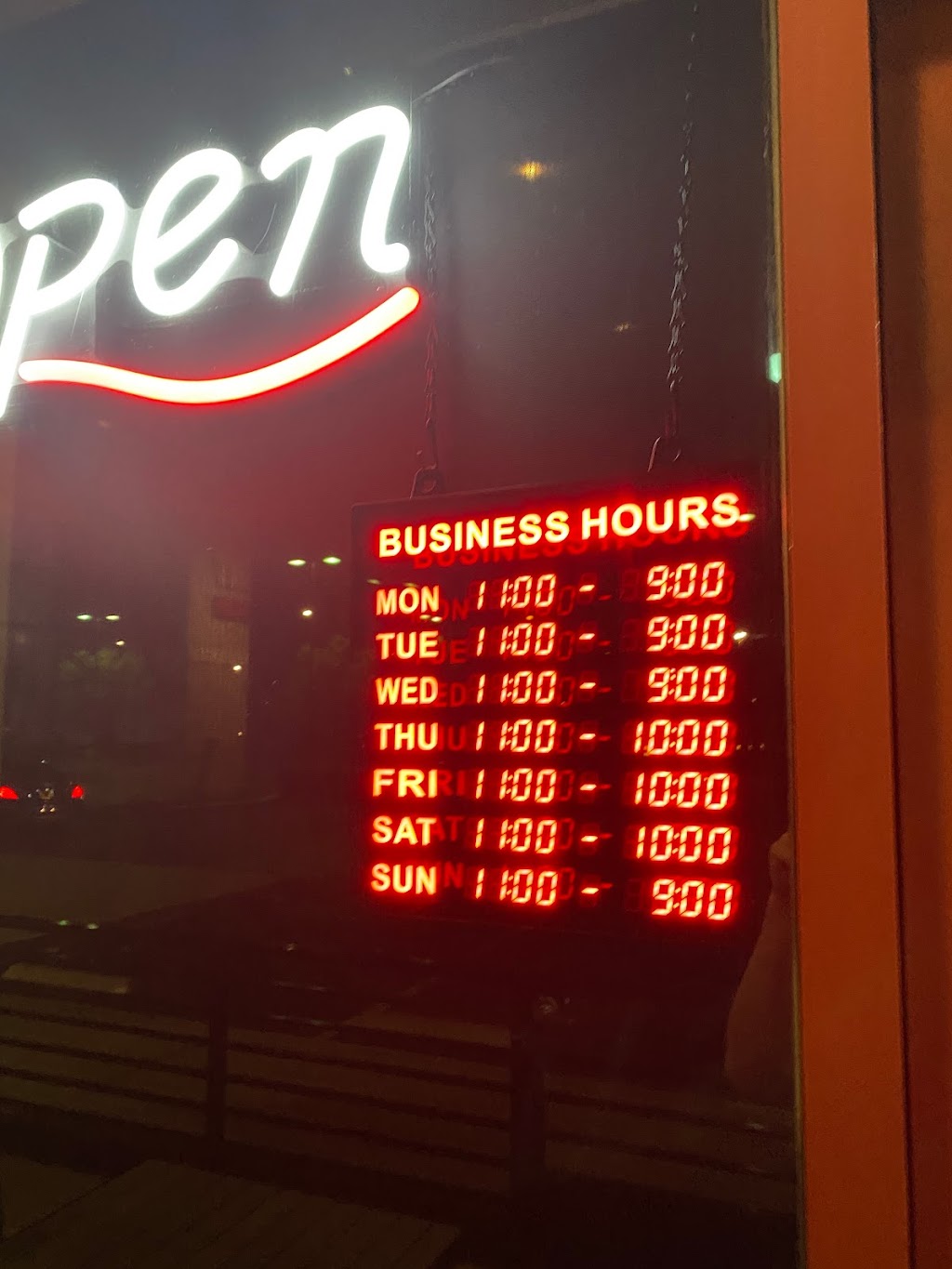 The Poke Co & Wings - Ontario | 990 Ontario Mills Dr Suite C, Ontario, CA 91762, USA | Phone: (909) 466-1756