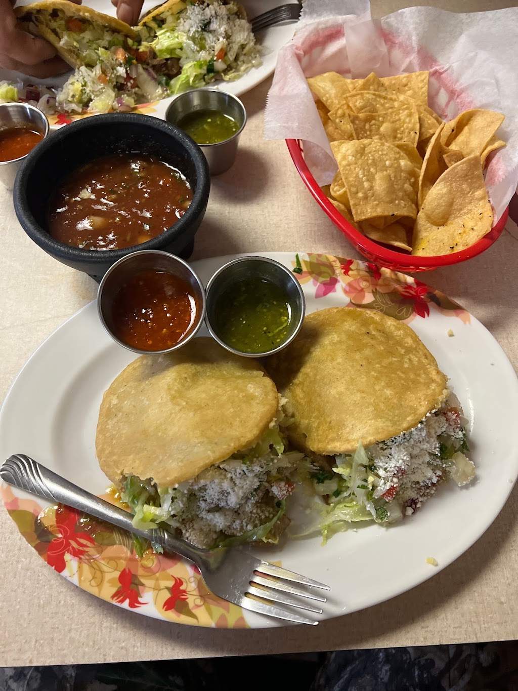 Tellez Taqueria | 117 W Fannin St, Leonard, TX 75452, USA | Phone: (903) 568-0281