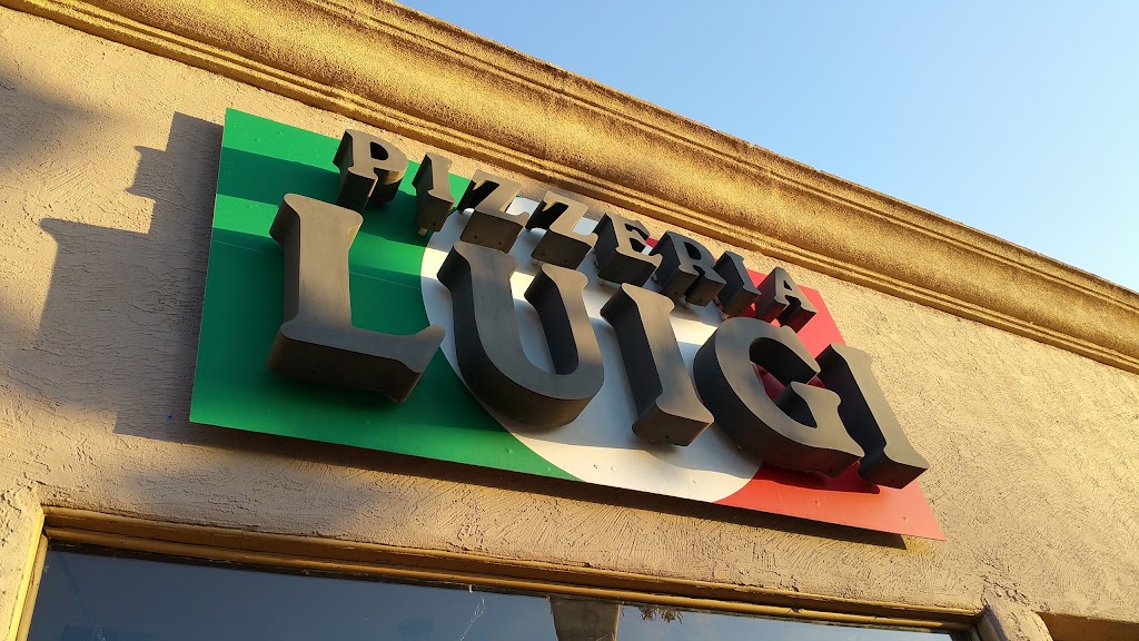 Pizzeria Luigi | 2121 El Cajon Blvd, San Diego, CA 92104, USA | Phone: (619) 294-9417