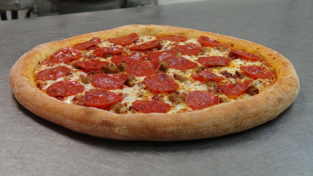 Bourbon Street Pizza (North Webster) | 643 N Main St, North Webster, IN 46555, USA | Phone: (574) 834-4444