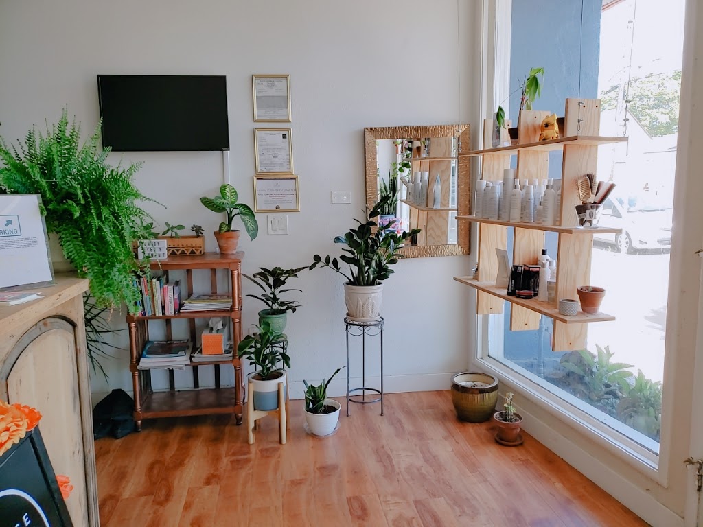 Orange Moon Salon | 953 Park Ave, San Jose, CA 95126, USA | Phone: (408) 292-4343