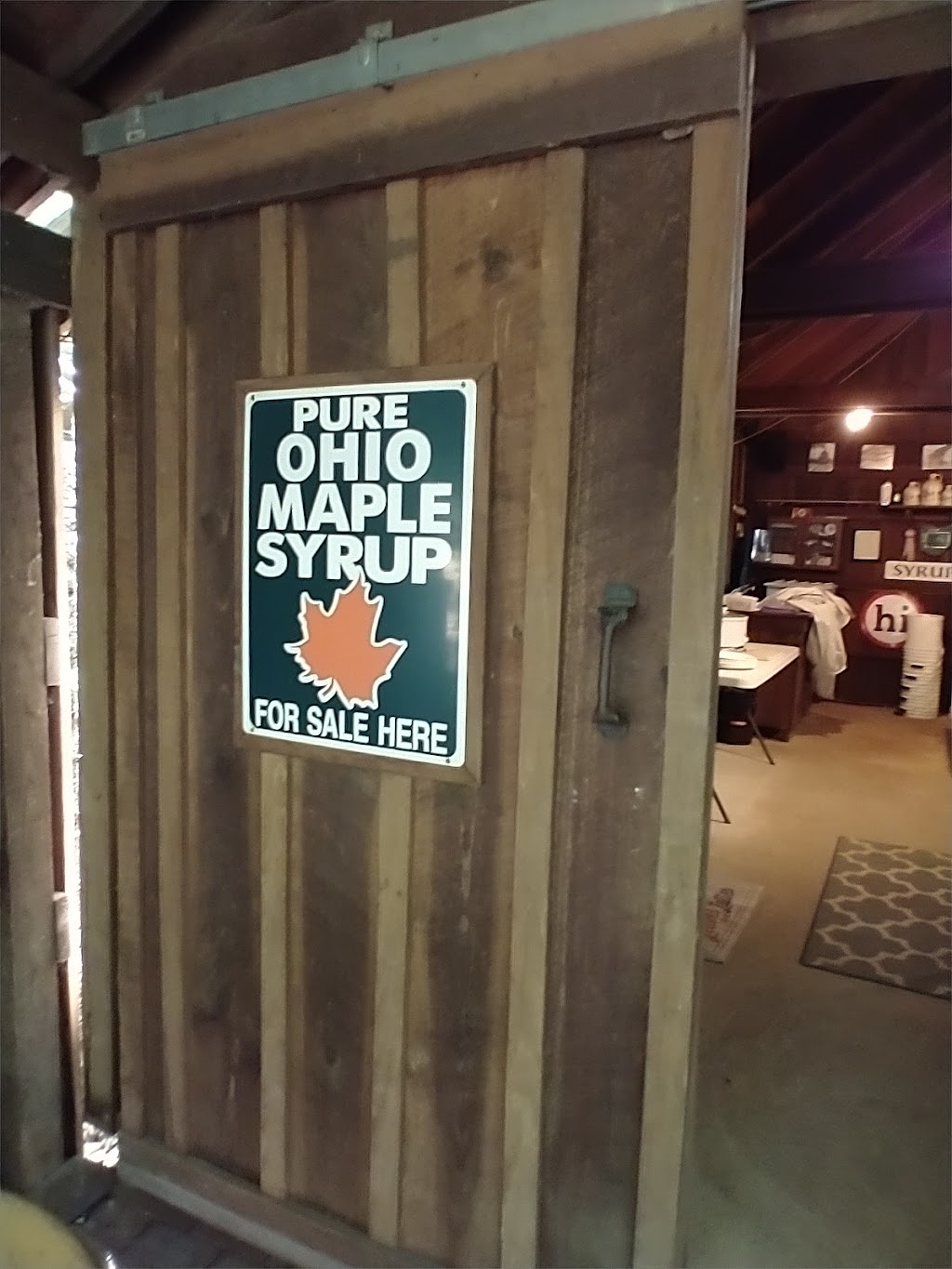 Creekside Maple | 16767 Swine Creek Rd, Middlefield, OH 44062, USA | Phone: (440) 632-9241