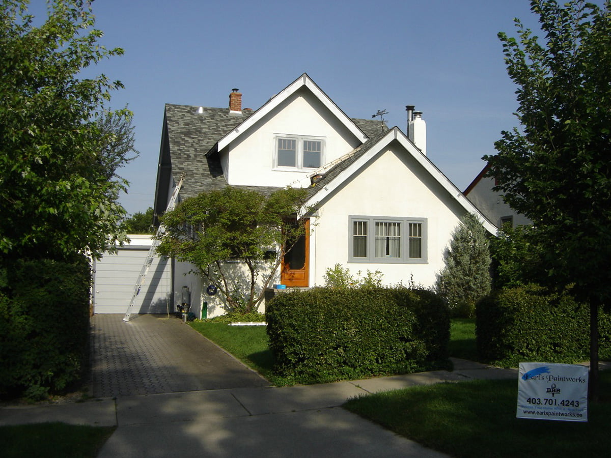 Earl’s Paintworks Inc. | 6304 33 Ave NW, Calgary, AB T3B 1K7, Canada | Phone: (403) 701-4243