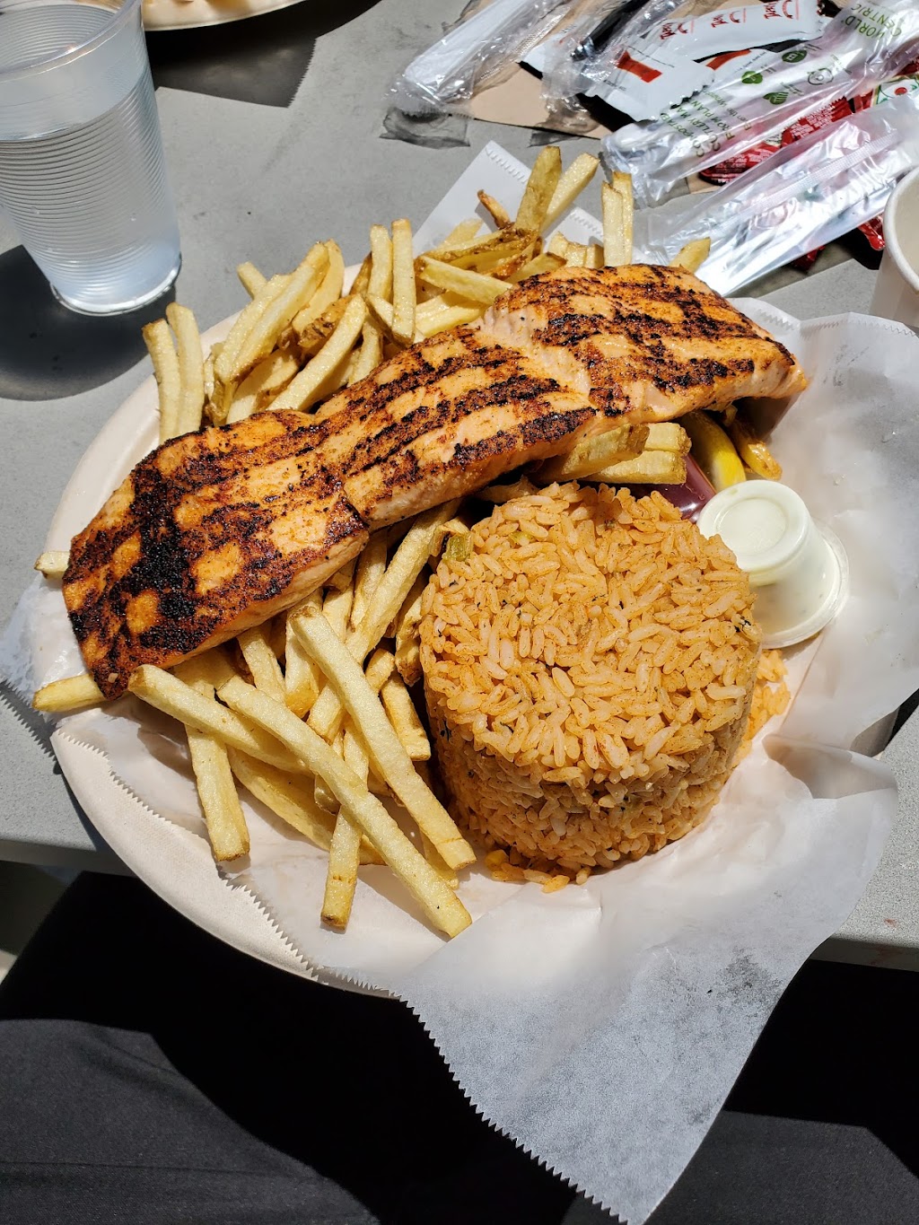 Fish Grill - Pico | 9618 W Pico Blvd, Los Angeles, CA 90035 | Phone: (310) 860-1182