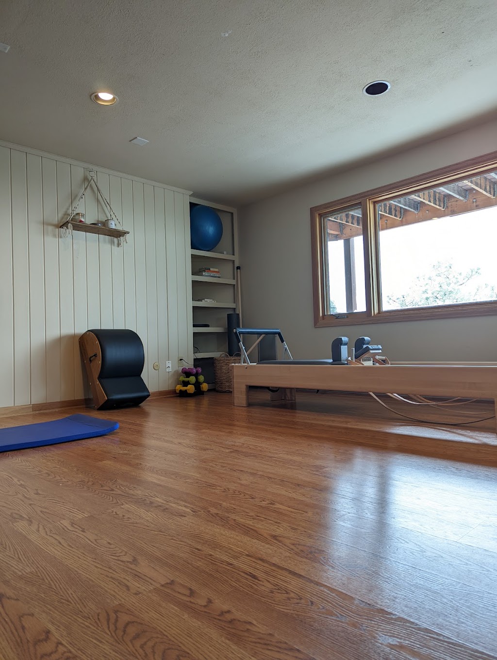 Move With Meirav Pilates Studio | 41 Cliffhanger Dr, Boulder, CO 80302, USA | Phone: (347) 325-4883