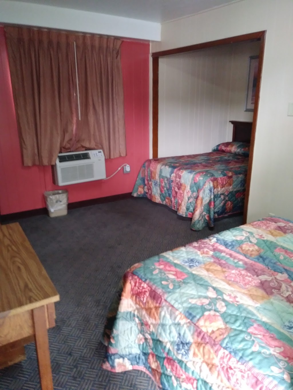 Budget Motel | 1315 S S Broadway, Wichita, KS 67211, USA | Phone: (316) 267-6429