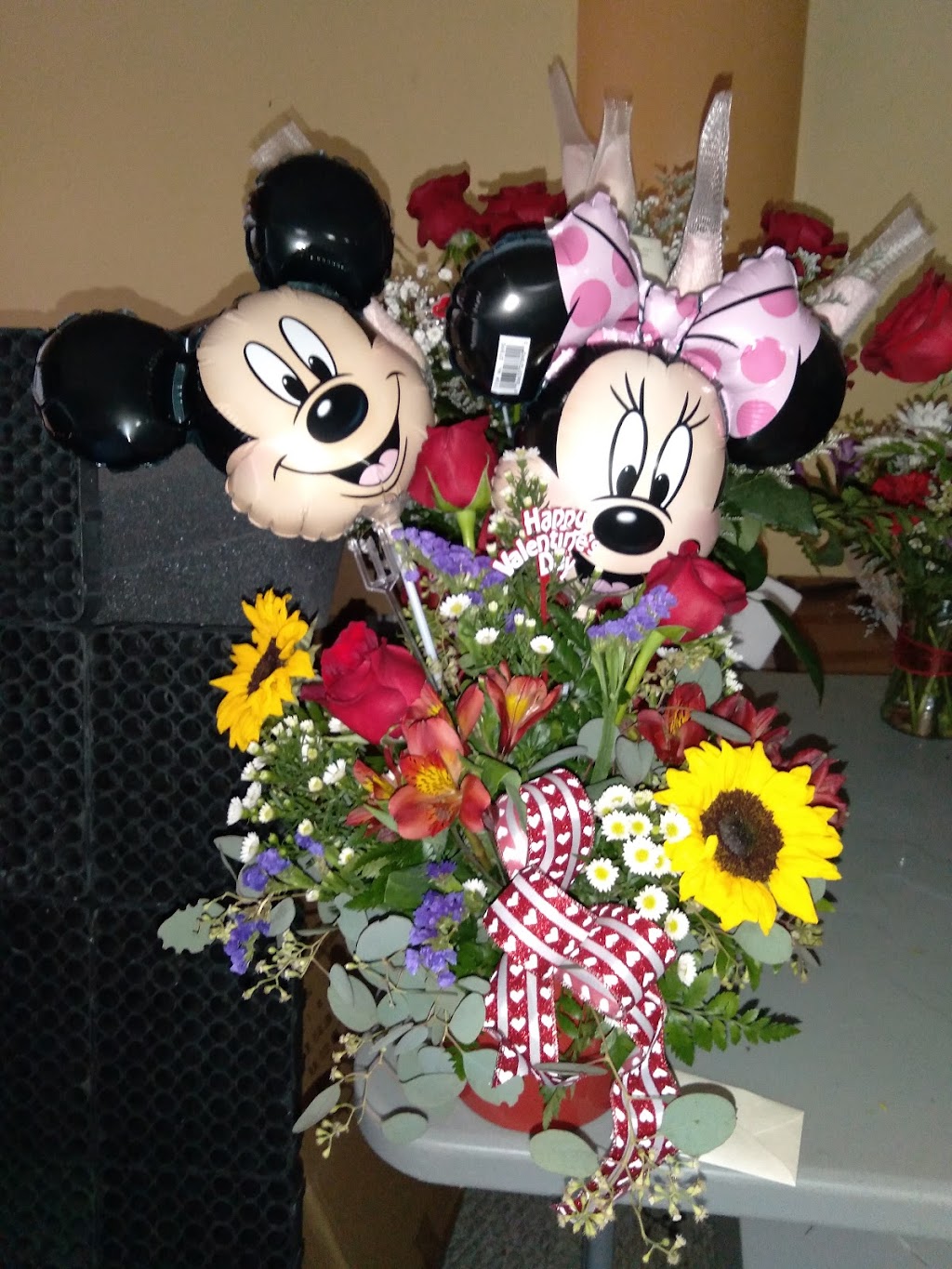 Bayouside Florist & Gifts | 5228 LA-56, Chauvin, LA 70344, USA | Phone: (985) 594-6704