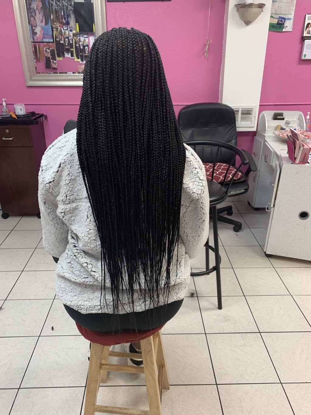 Amy Fields African Hair Braiding | 9208 E R L Thornton Fwy Suite 201B, Dallas, TX 75228, USA | Phone: (469) 360-2593