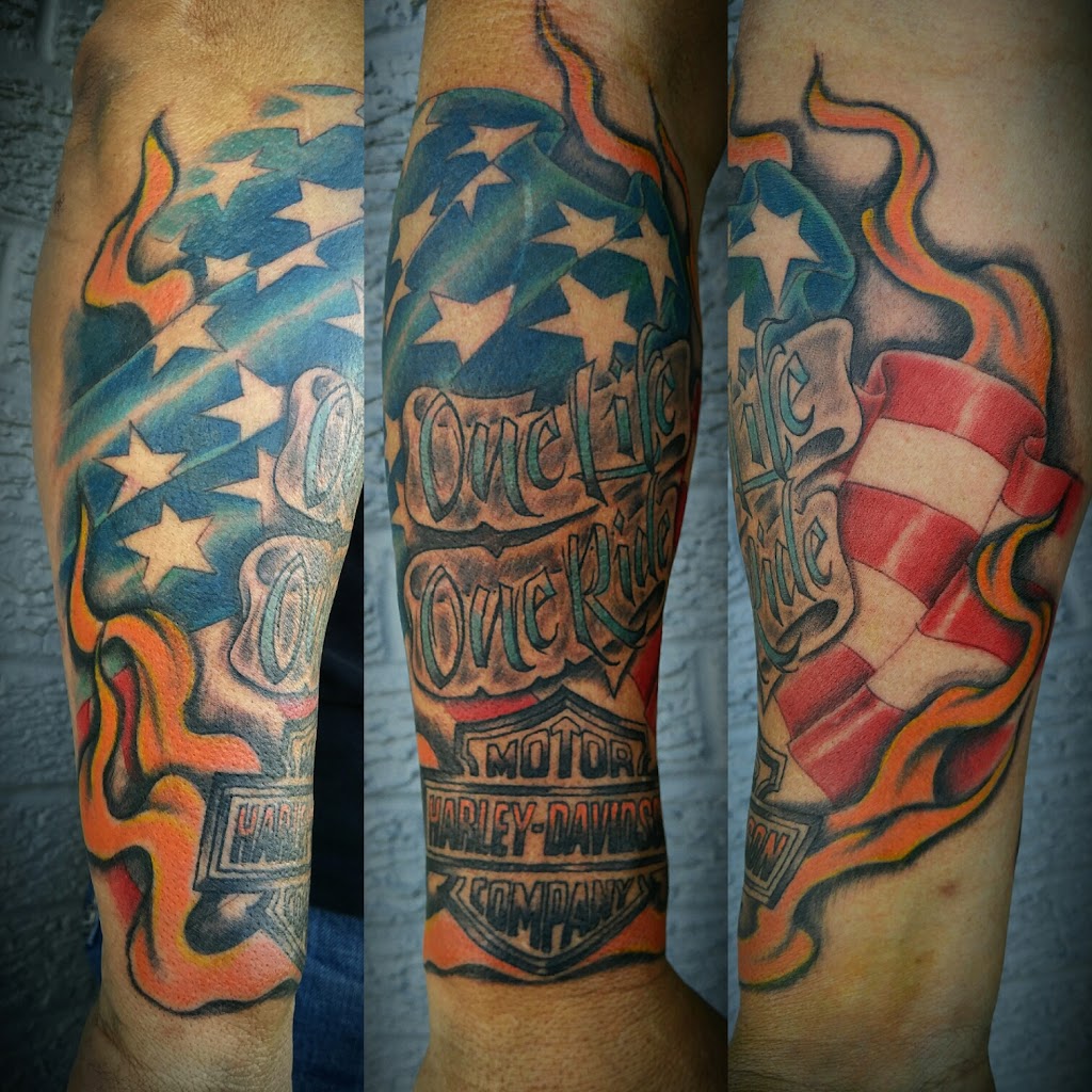 Black Flag Tattoo Studio | 1724 South US Highway 287, Corsicana, TX 75110, USA | Phone: (903) 602-5049