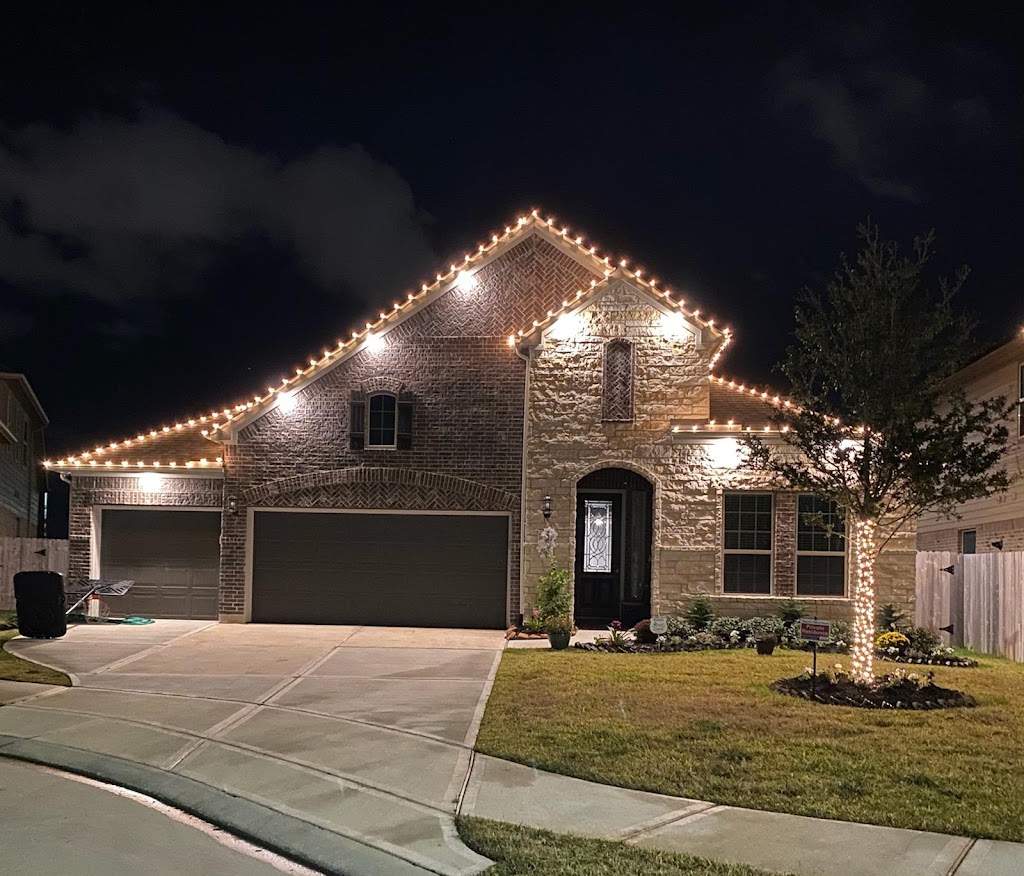 Premium Christmas lights | 7231 Wakefield Meadow Ln, Richmond, TX 77407, USA | Phone: (832) 887-1465