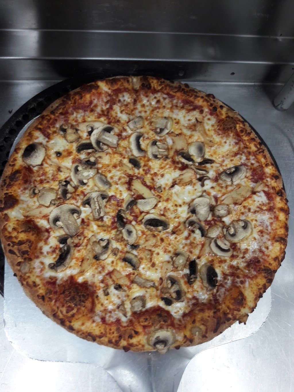 Dominos Pizza | 2143 N Tustin St, Orange, CA 92865, USA | Phone: (714) 974-3000