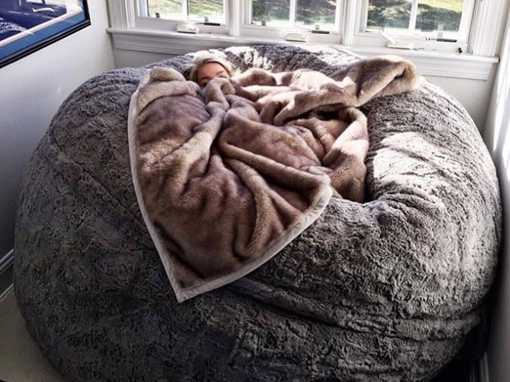 Lovesac | 3333 Bear St, Costa Mesa, CA 92626, USA | Phone: (714) 549-2837