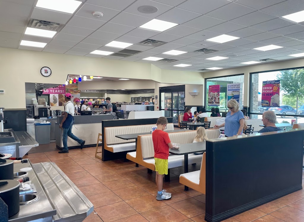 Braums Ice Cream & Dairy Store | 1501 N Custer Rd, McKinney, TX 75071, USA | Phone: (469) 905-3882