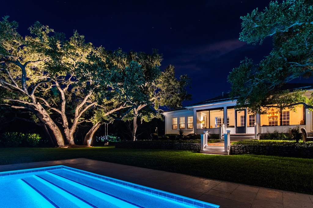 Presidential Landscape Lighting | 3106 81st Ct E Unit L, Bradenton, FL 34211, USA | Phone: (941) 238-8675