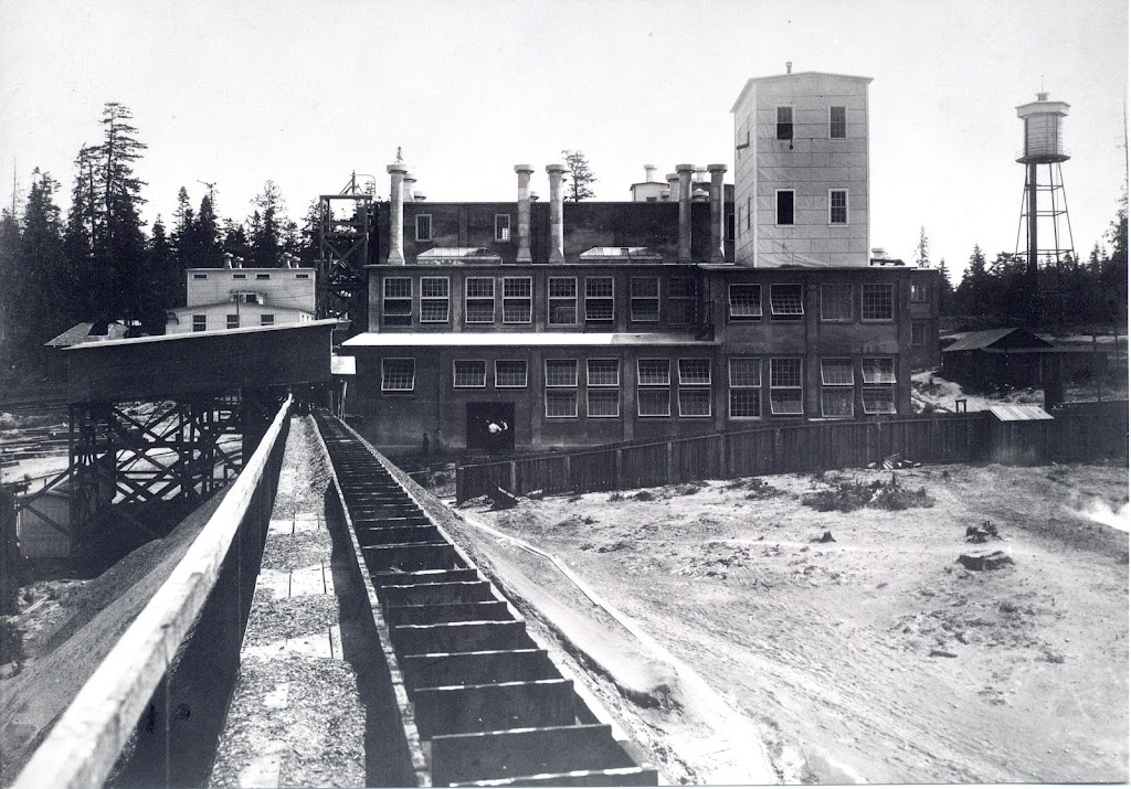 Old Alcohol Plant Inn | 310 Hadlock Bay Rd, Port Hadlock-Irondale, WA 98339, USA | Phone: (360) 390-4017