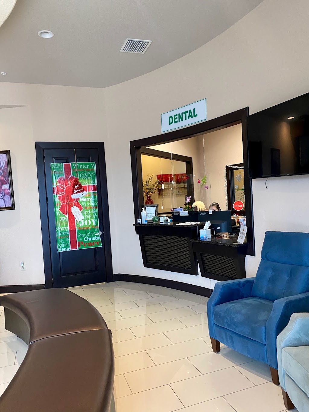 SandBay Dental - Pinellas Park | 7599 Park Blvd #200, Pinellas Park, FL 33781, USA | Phone: (727) 999-2075