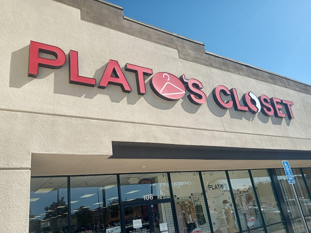 Plato’s Closet Corona | 390 N McKinley St #108, Corona, CA 92879, USA | Phone: (951) 520-1007