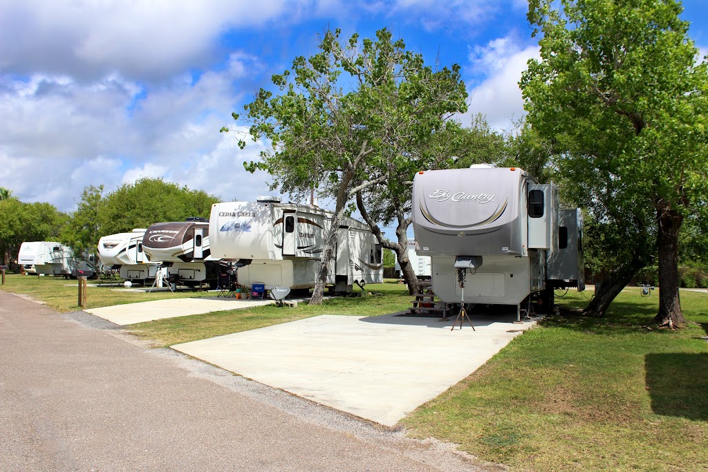 Shady Grove RV & Mobile Home Park | 2919 Waldron Rd, Corpus Christi, TX 78418, USA | Phone: (361) 937-1314