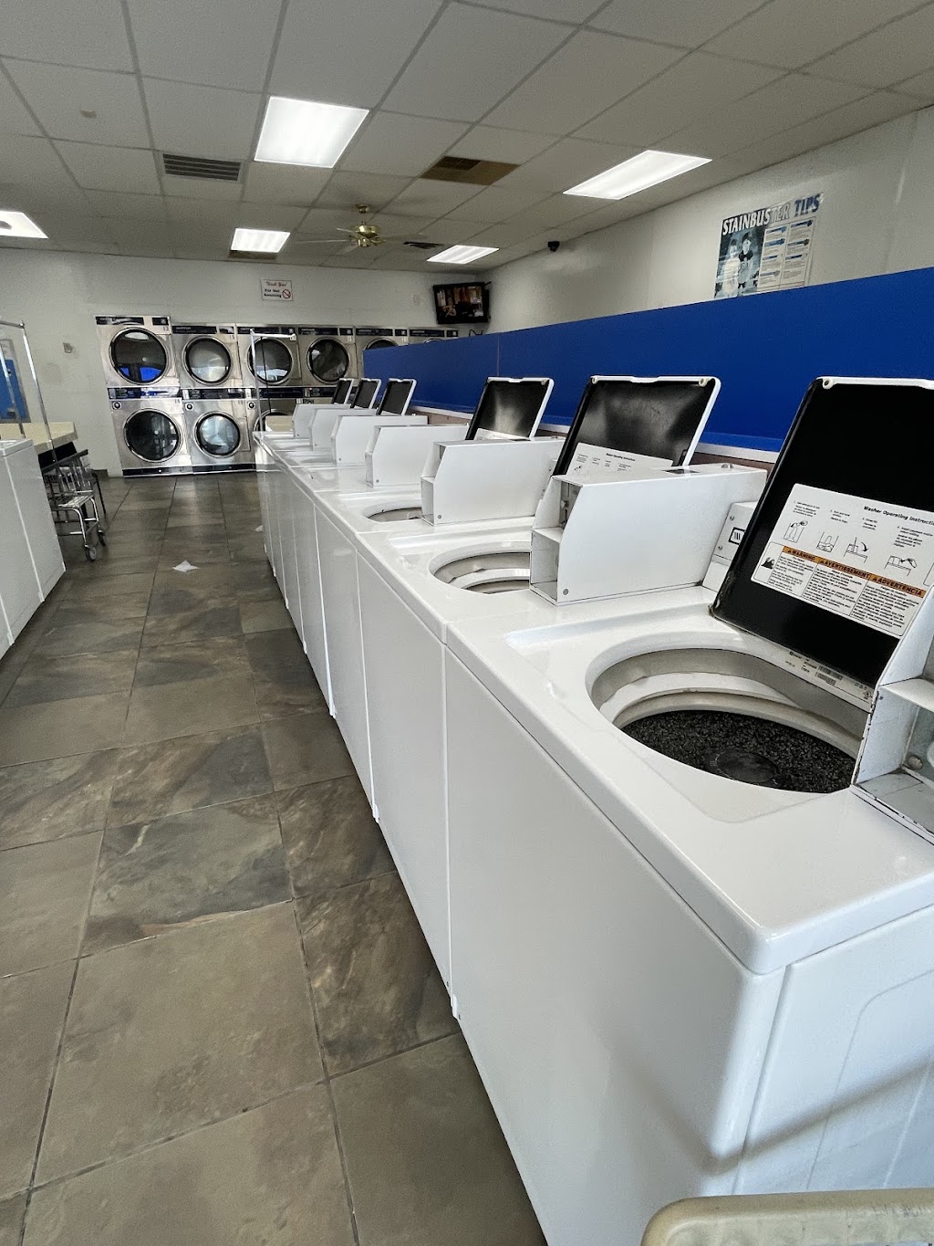 Coin Laundromat | 4580 Telegraph Rd, St. Louis, MO 63129, USA | Phone: (314) 892-3299