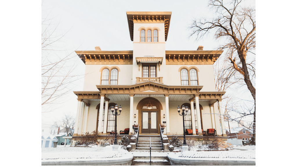 The Pepin Mansion Historic Bed & Breakfast | 1003 E Main St, New Albany, IN 47150, USA | Phone: (812) 725-9186