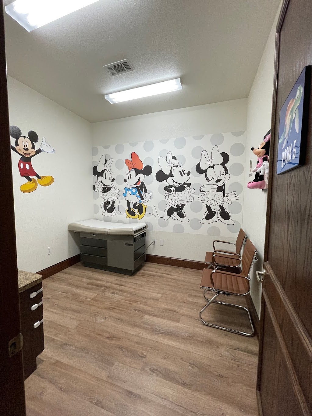 Kidsville Pediatrics | 1759 Broad Park Cir S Suite 201, Mansfield, TX 76063, USA | Phone: (682) 341-3910