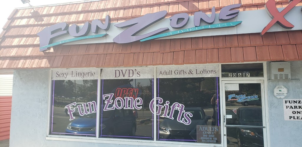 Fun Zone Gifts & Video | 20617 Soledad Canyon Rd, Canyon Country, CA 91351, USA | Phone: (661) 252-4180