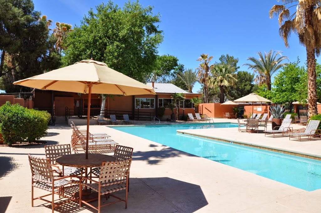 Lakeside Casitas Apartment Homes | 8250 E Golf Links Rd, Tucson, AZ 85730, USA | Phone: (520) 445-8345