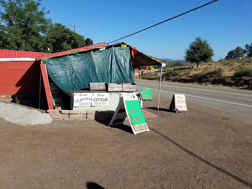 Trumpers Honey & Fruit Shack | 27724 CA-78, Ramona, CA 92065, USA | Phone: (760) 525-4859