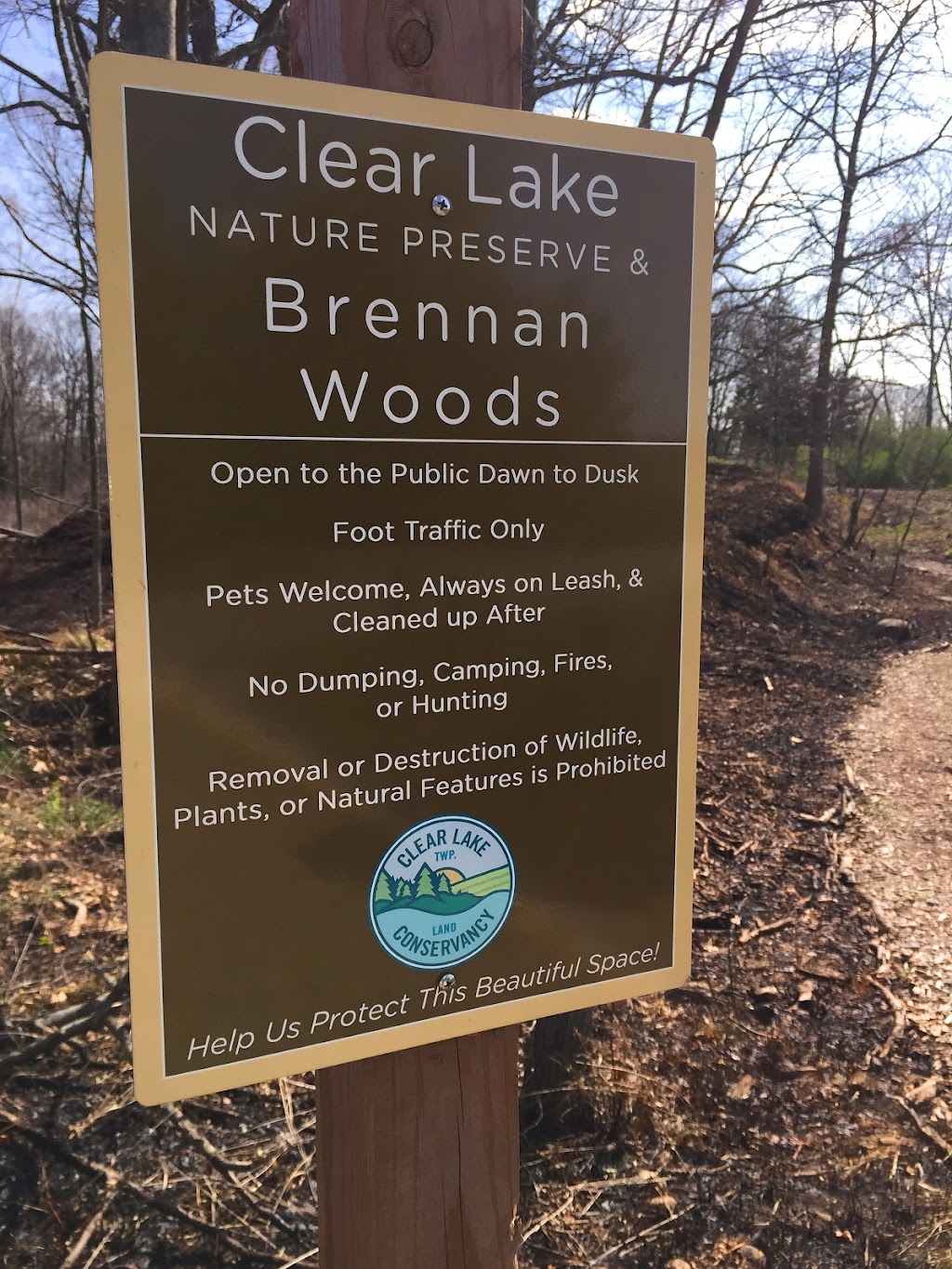 Clear Lake Nature Preserve and Brennan Woods | 7265 E 675 N, Fremont, IN 46737, USA | Phone: (260) 527-1072