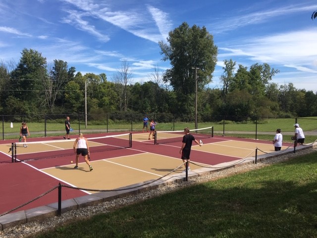 Beavercreek Clay Courts Tennis Club | 2373 Lacresta Dr, Dayton, OH 45431, USA | Phone: (937) 956-8864