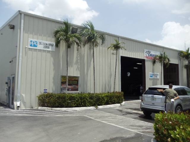 champion collision & refinishing center | 2209 SW 57th Way, West Park, FL 33023, USA | Phone: (954) 961-0012