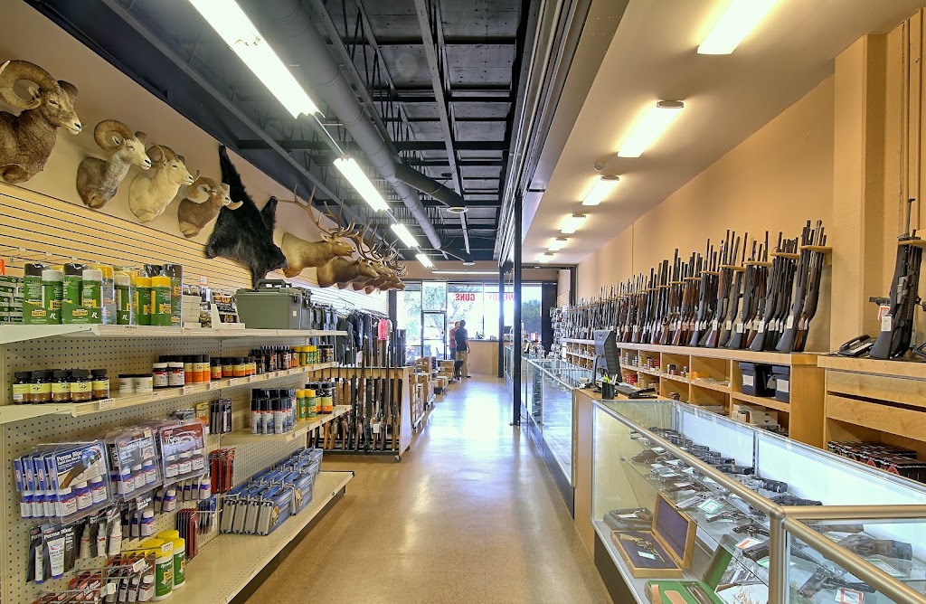 Socal Gun | 4891 Convoy St, San Diego, CA 92111 | Phone: (858) 571-2020