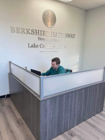 Berkshire Hathaway HomeServices Lake Country Realty | 2574 Sun Valley Dr Ste. 100, Delafield, WI 53018 | Phone: (262) 354-8090