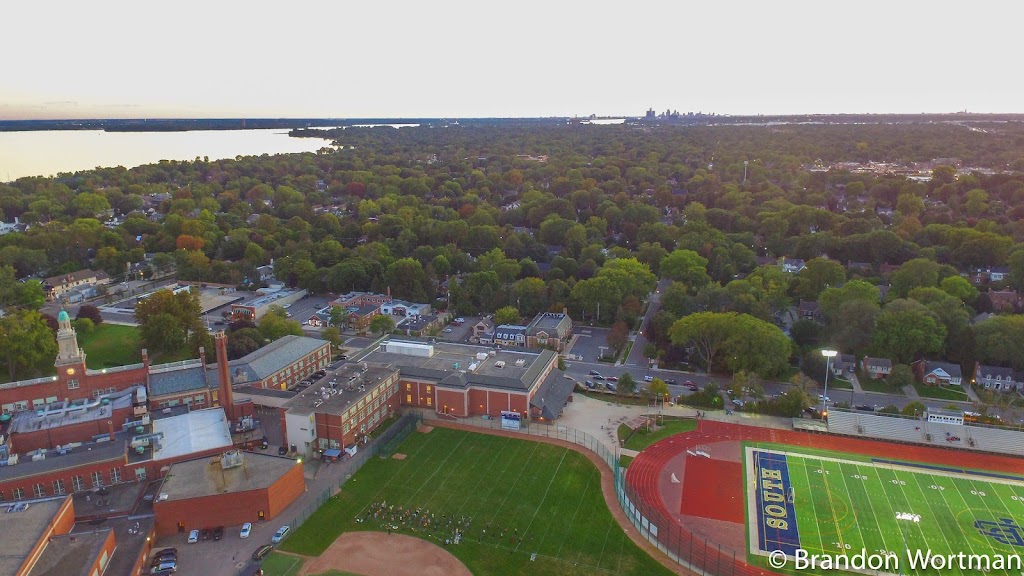 Grosse Pointe South High School | 11 Grosse Pointe Blvd, Grosse Pointe Farms, MI 48236, USA | Phone: (313) 432-3500