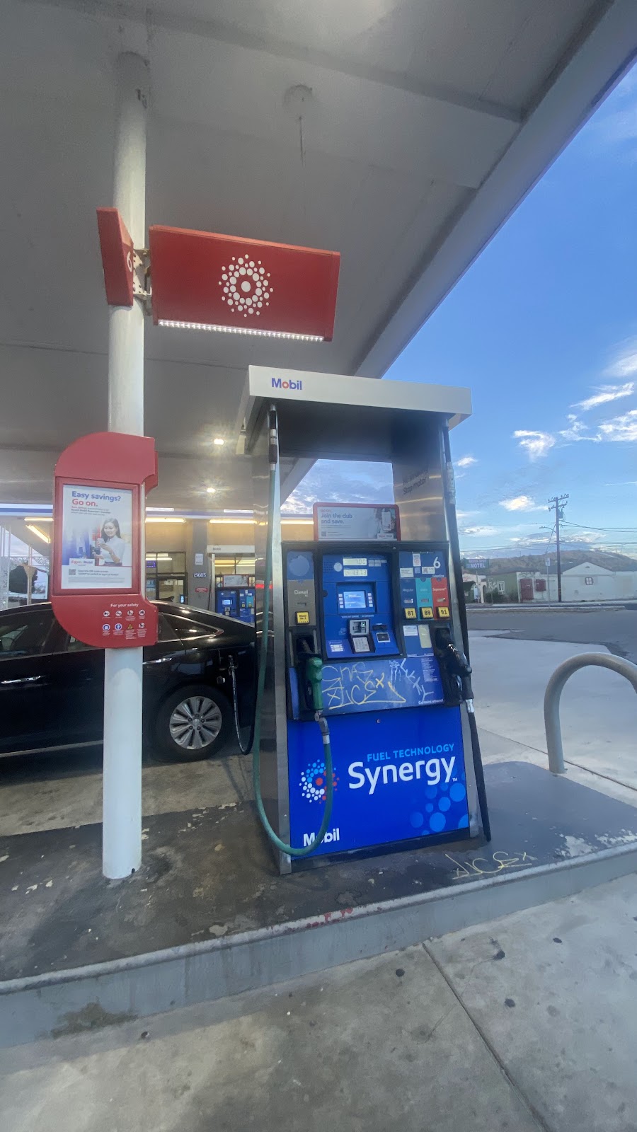 Mobil | 15603 7th St, Victorville, CA 92395, USA | Phone: (760) 269-1212