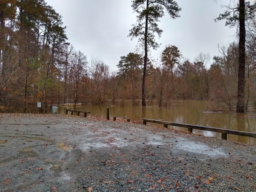 Robeson Creek Canoe Launch | Hanks Chapel Rd, Pittsboro, NC 27312, USA | Phone: (919) 362-0586