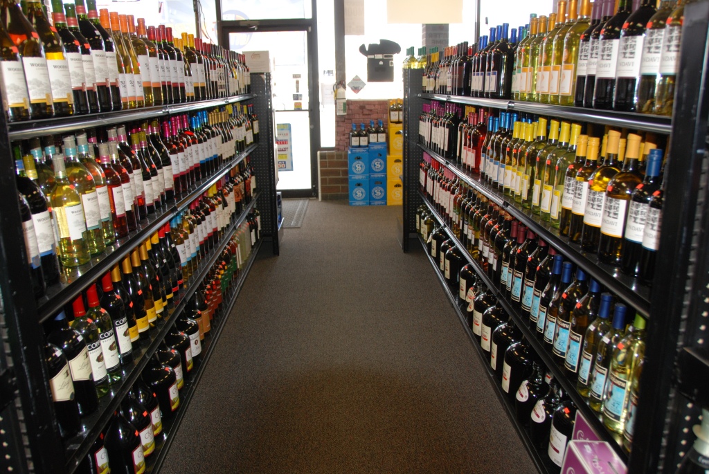 Riverfront Wine & Liquor | Riverfront Center, Amsterdam, NY 12010, USA | Phone: (518) 843-7410