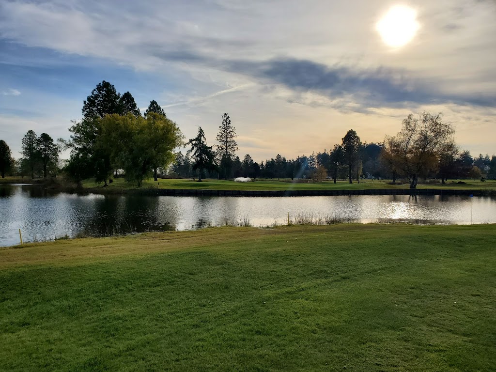 Useless Bay Golf & Country Club | 5725 Country Club Dr, Langley, WA 98260 | Phone: (360) 321-5960