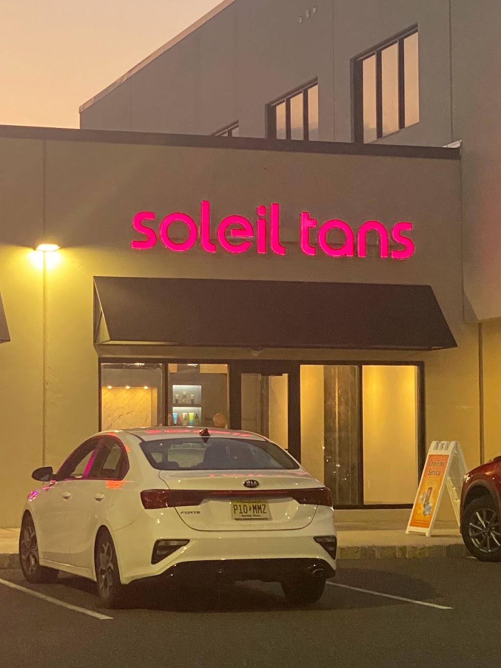 Soleil Tans of Toms River | The Shoppes at Hooper, 1922 Hooper Ave, Toms River, NJ 08753, USA | Phone: (888) 765-3451