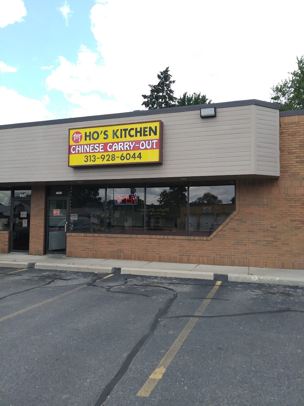 Hos Kitchen Chinese Carry Out Restaurant | 18736 Ecorse Rd, Allen Park, MI 48101 | Phone: (313) 928-6044