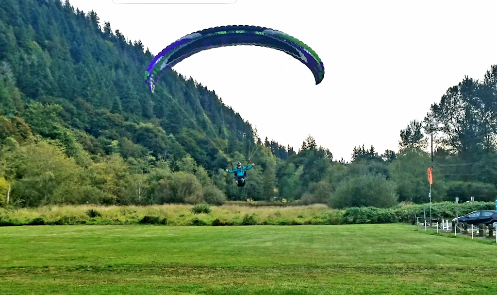 Seattle Paragliding | 11206 Issaquah-Hobart Road Southeast, Issaquah, WA 98027, USA | Phone: (206) 387-3477