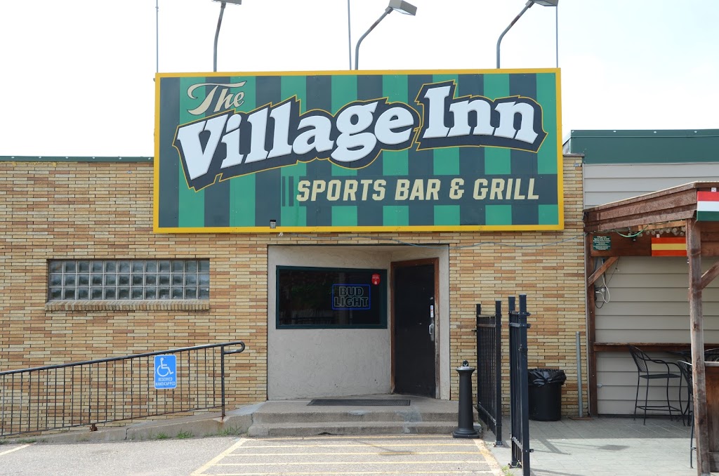 Village Inn Sports Bar, Grill & Pizzeria | 723 6th St N, Hudson, WI 54016, USA | Phone: (715) 386-2205