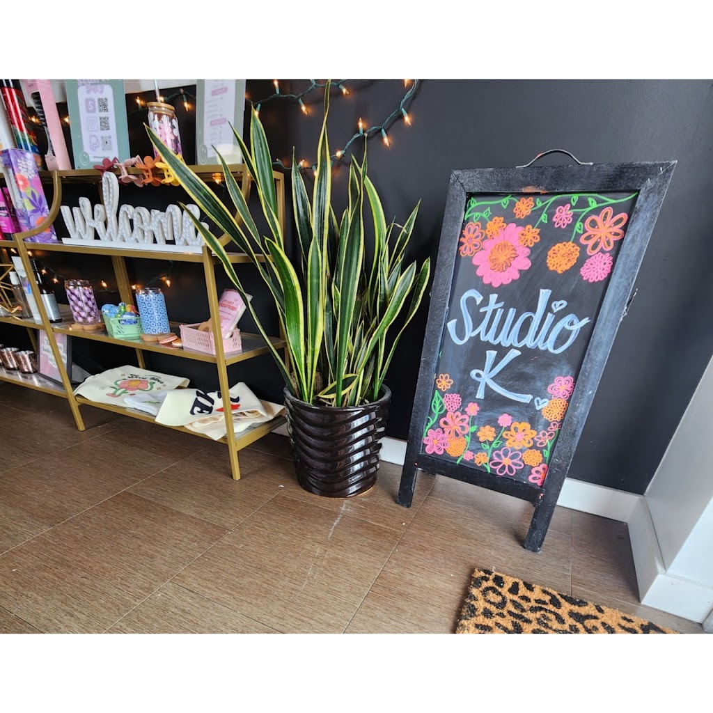 Studio K | 201 E Palm Dr Suite E, Syracuse, IN 46567, USA | Phone: (574) 325-5654