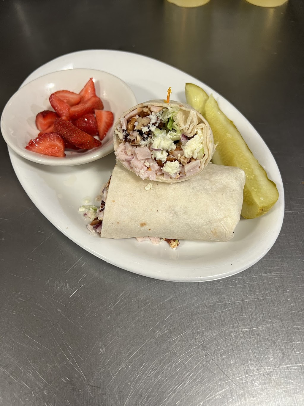 Waterford Coney Island | 4882 Hatchery Rd, Waterford Township, MI 48329, USA | Phone: (248) 673-9000