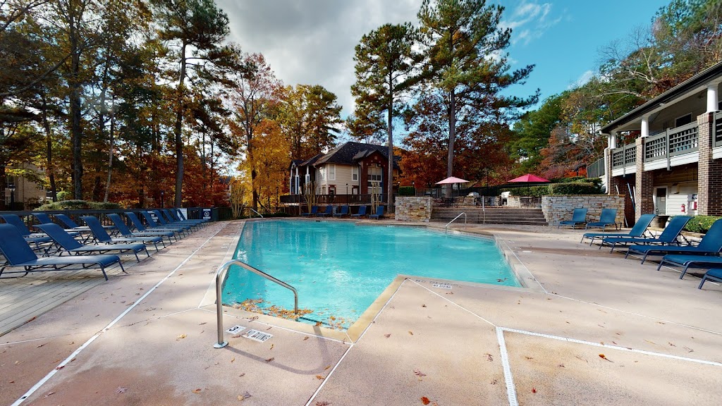 University Ridge Apartments | 3611 University Dr, Durham, NC 27707, USA | Phone: (833) 586-3389