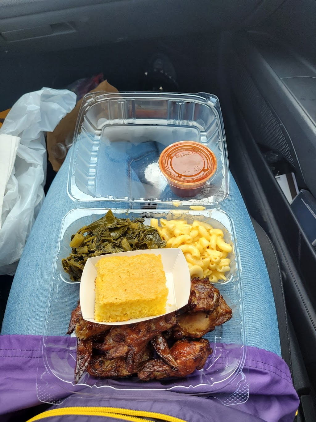 Hogs on the Hill III | 2003 Bladensburg Rd NE, Washington, DC 20018, USA | Phone: (202) 526-2027