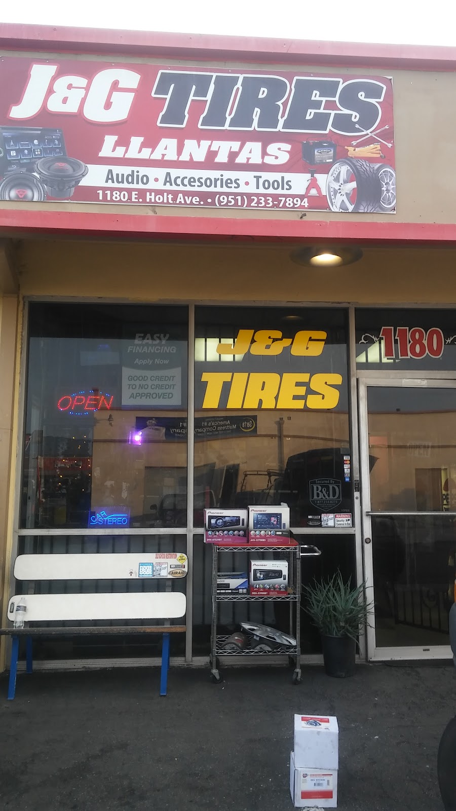 J & G Tires | 1180 E Holt Ave, Pomona, CA 91767, USA | Phone: (909) 461-6652