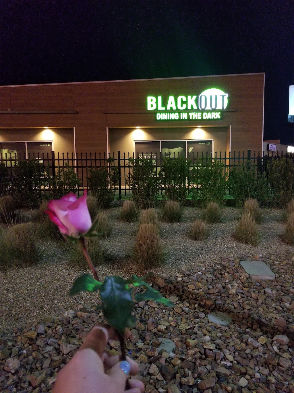 BLACKOUT Dining in the Dark | 3871 S Valley View Blvd Ste 8, Las Vegas, NV 89103, USA | Phone: (702) 960-4000