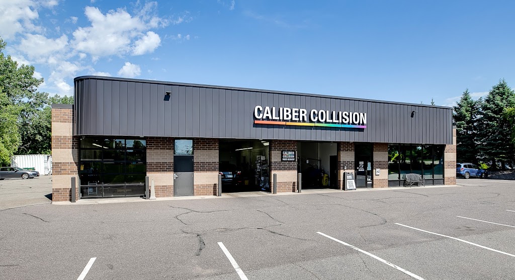 Caliber Collision | 13075 Pioneer Trail, Eden Prairie, MN 55347, USA | Phone: (952) 829-5922